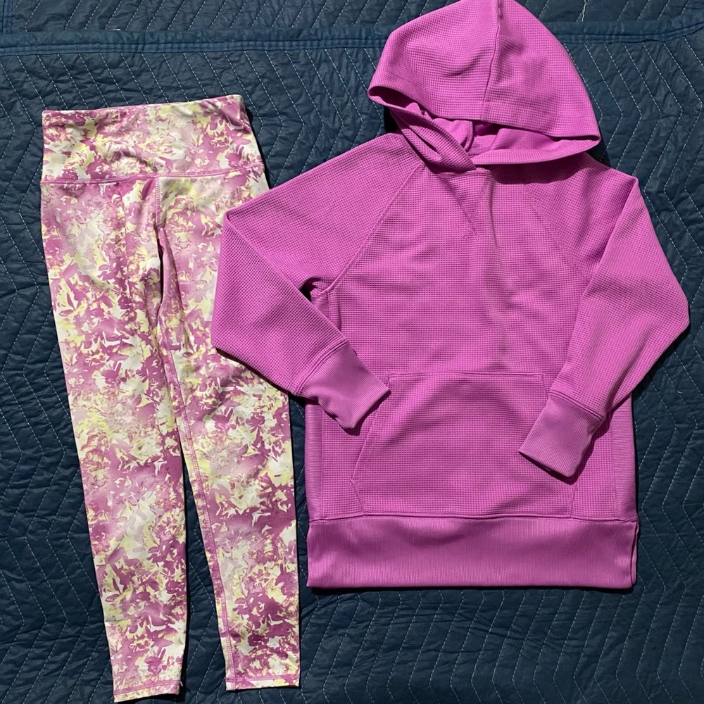 MTA sport outfit/set Size M 7/8